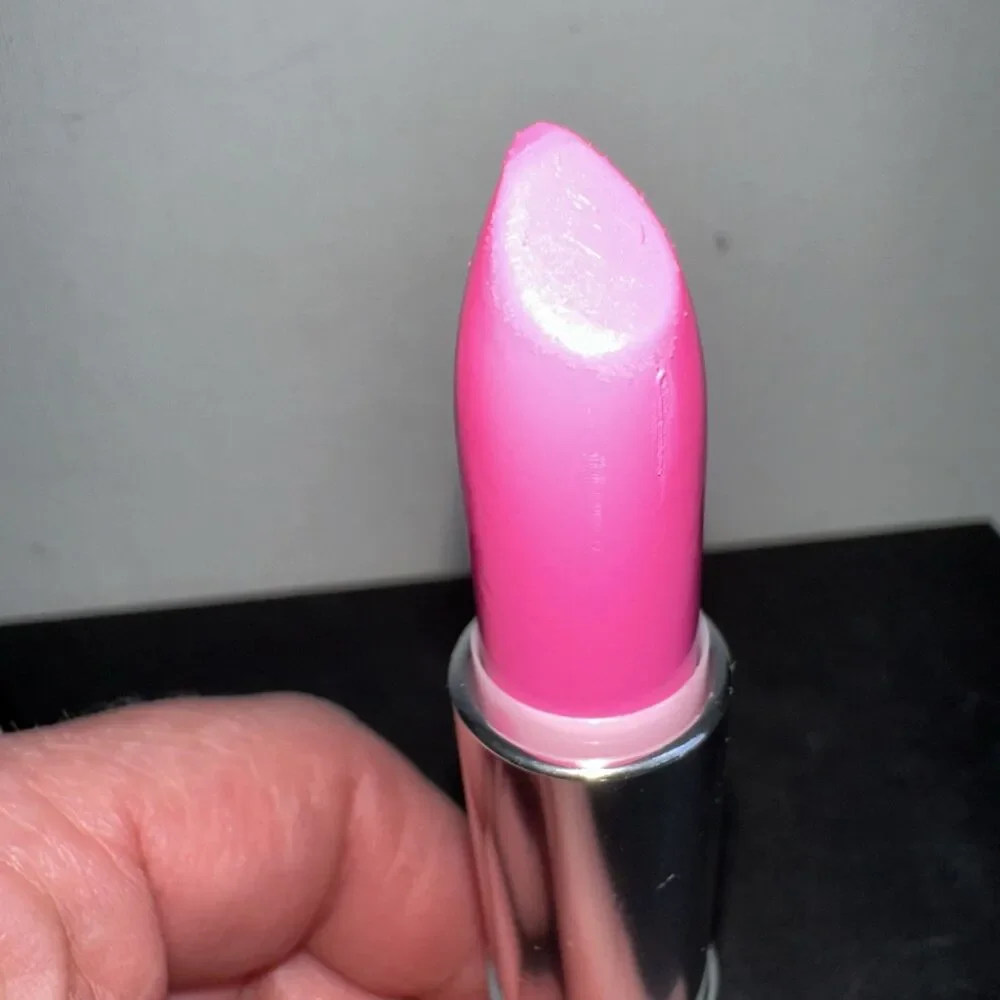 Maybelline Color Sensational Vivid Lipstick 865 FUCHSIA FLASH